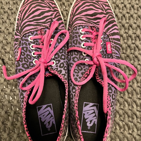 Vans Authentic Lo Pro - Picture 2 of 5